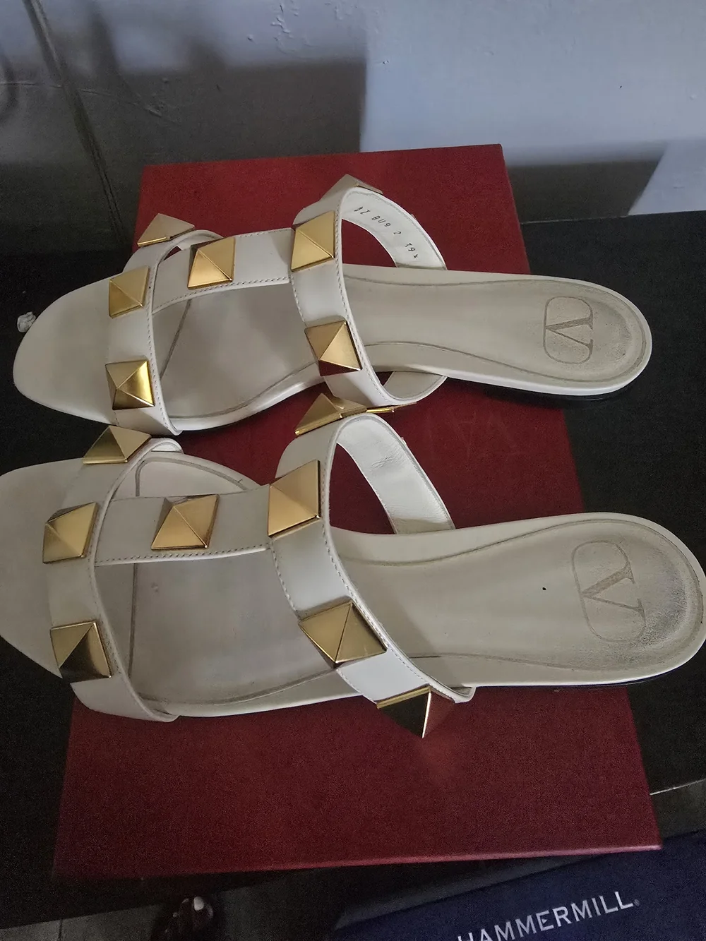 Valentino White Leather Slide Sandals with Gold Pyramid Studs - Picture 2 of 6